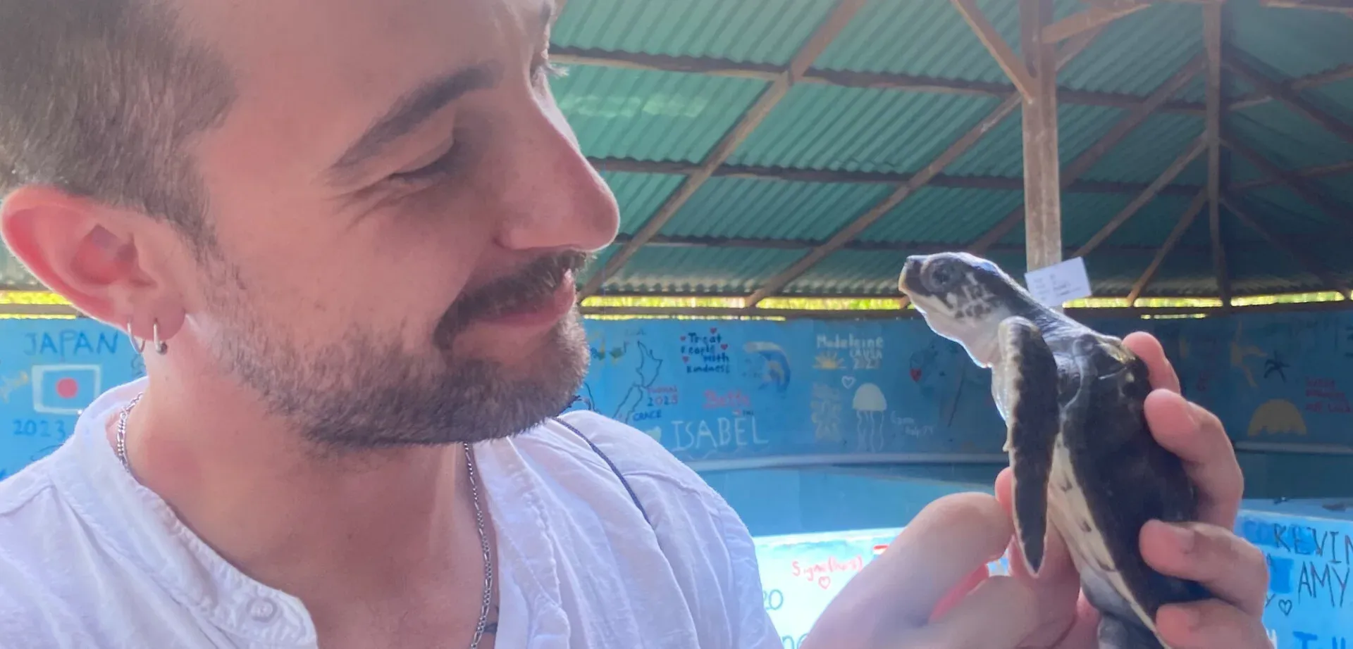 Raphaël partage son expérience enrichissante en tant que volontaire pour la conservation des tortues à Bali