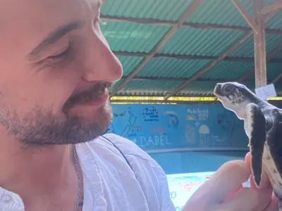 Raphaël partage son expérience enrichissante en tant que volontaire pour la conservation des tortues à Bali