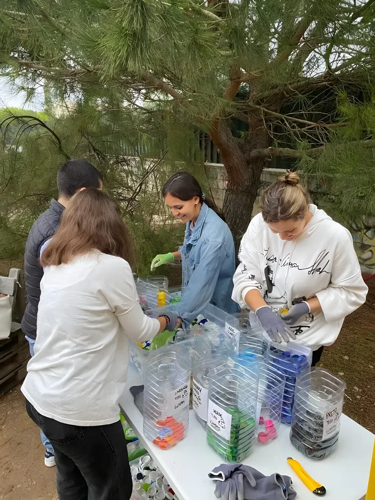 Upcycling volunteer program in Lisbon, Portugal, photo 8