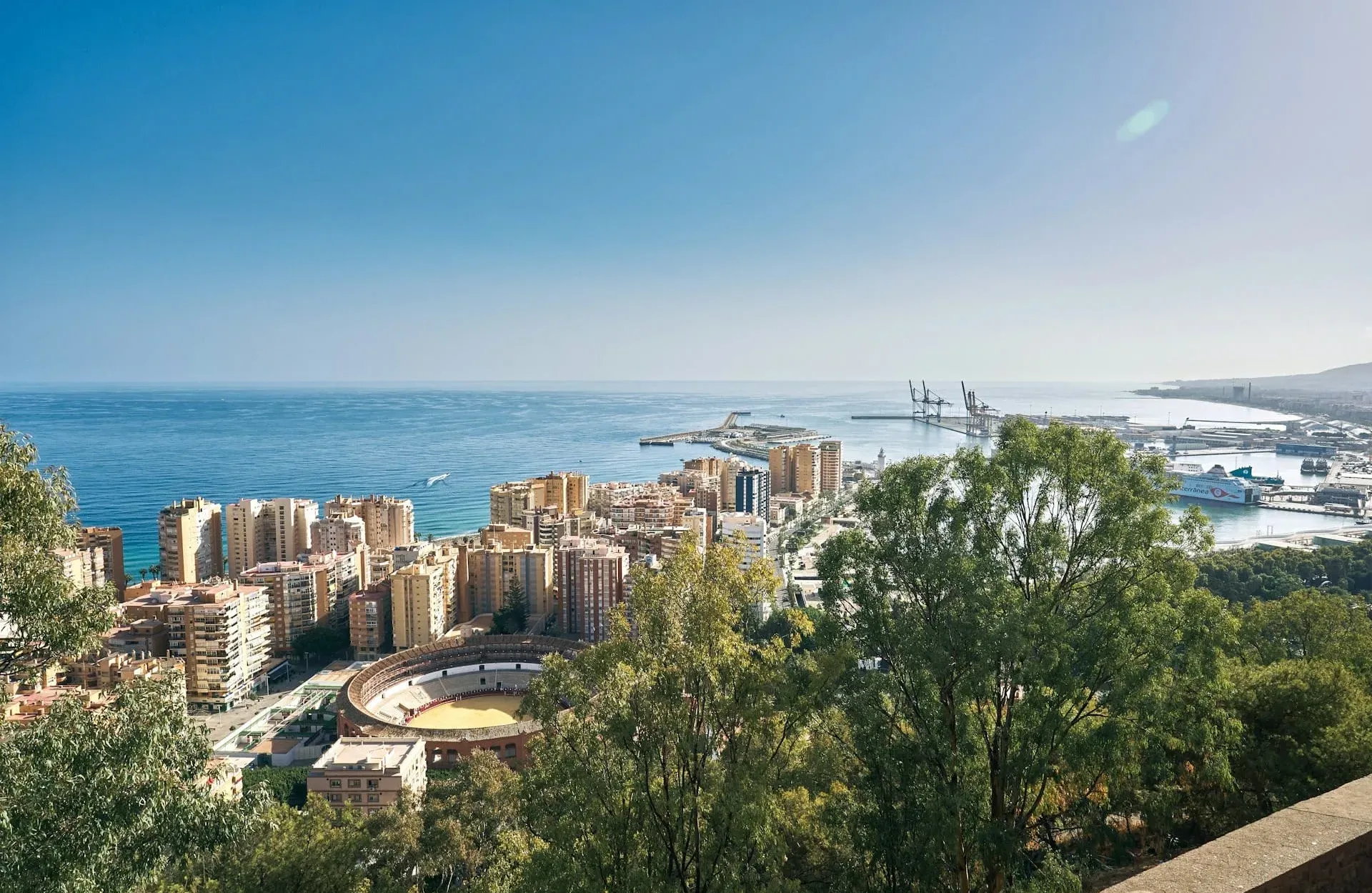 Colonie de vacances pour ado en Espagne, nos conseils pour allier aventure et apprentissage