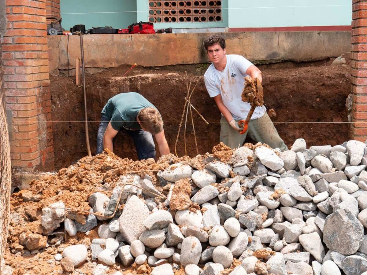 Volunteer on a Construction Project in Costa Rica