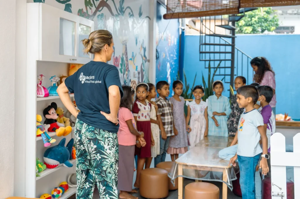 voyage humanitaire gratuit